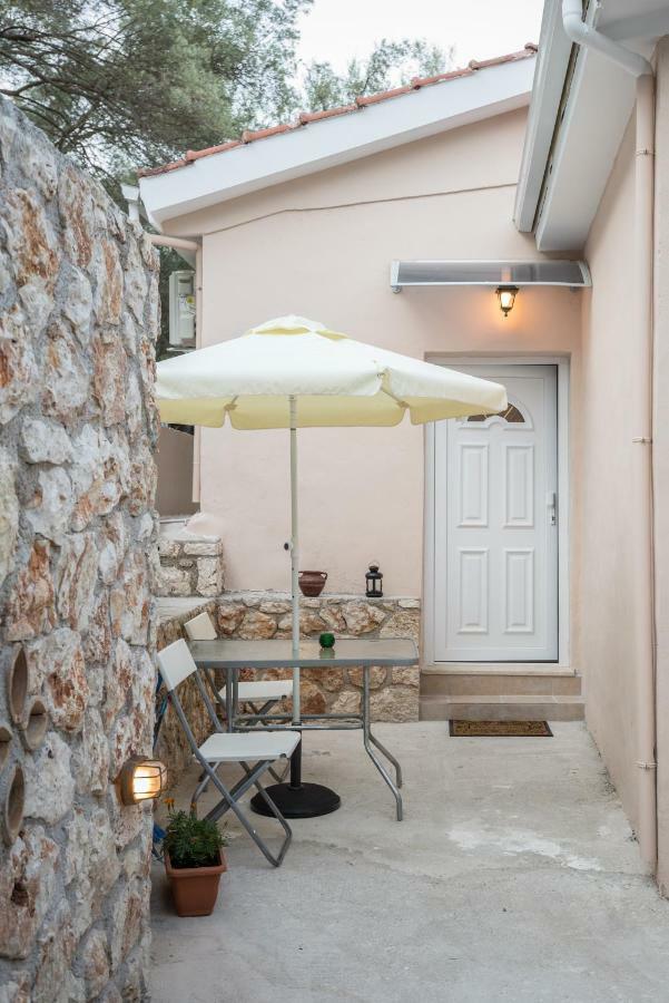 Apartment Camping & Kariotes Lygia (Lefkada)